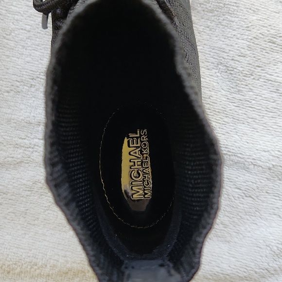 Michael Kors Boot/Shoe - Picture 8 of 8